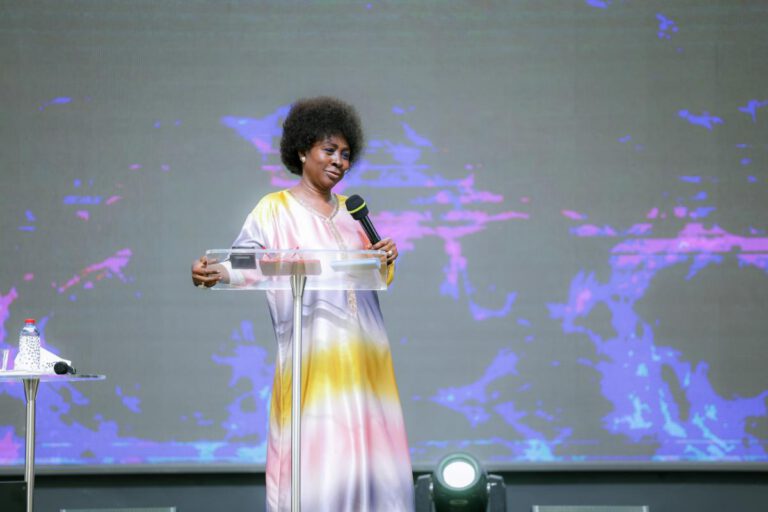 women-of-fragrance-conference-2025-129